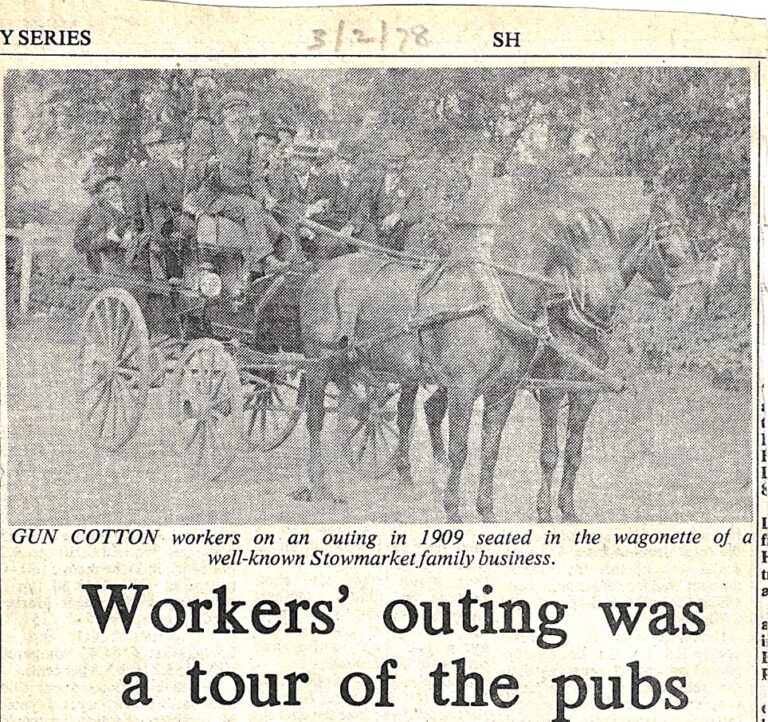 horse and cart with people
